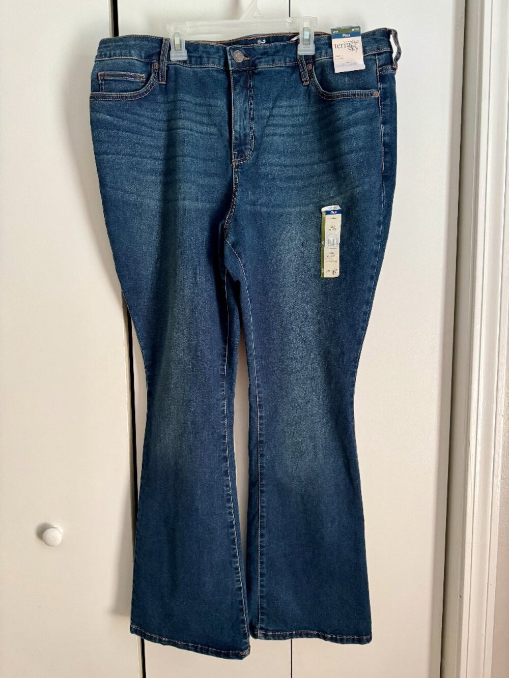 Terra & Sky 18W Petite Plus High-Rise Bootcut Jeans